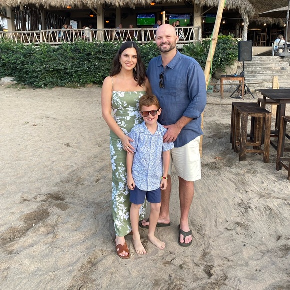 Meet your Posher, Kourtney - Picture 2 of 2